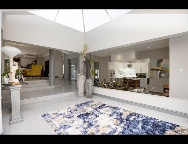 7 BEDROOM HOUSE FOR SALE IN DAINFERN GOLF ESTATE